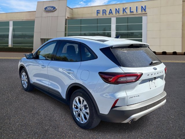 Used 2025 Ford Escape Active w/ Tech Pack #1 FWD image 5