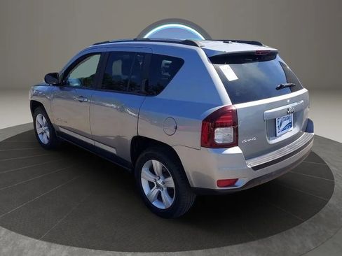 Used 2016 Jeep Compass Latitude AWD/4WD image 7