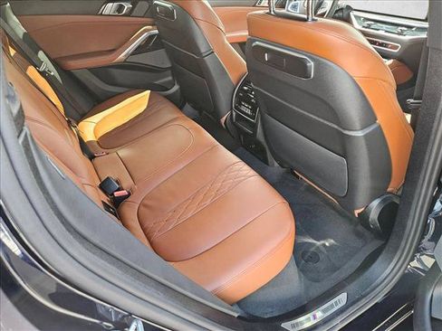 Used 2026 BMW X6 xDrive40i AWD/4WD image 19