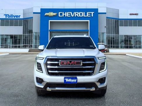 New 2026 GMC Yukon XL Elevation image 3