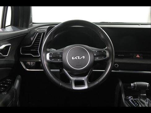 Used 2023 Kia Sportage X-Line w/ X-Line Premium Package AWD/4WD image 7