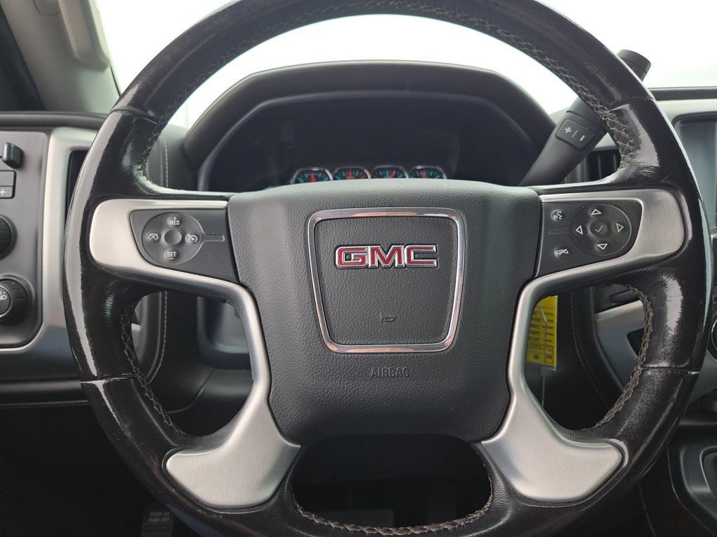Used 2018 GMC Sierra 2500 SLT w/ Snow Plow Prep Package AWD/4WD image 39