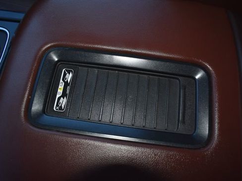 Used 2016 Chevrolet Silverado 1500 High Country image 31