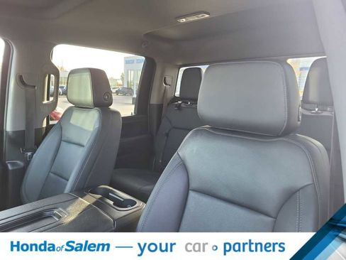 Used 2022 Chevrolet Silverado 2500 LTZ w/ LTZ Plus Package image 11