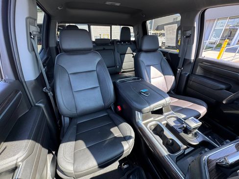 Used 2023 Chevrolet Silverado 1500 RST w/ Convenience Package II AWD/4WD image 26