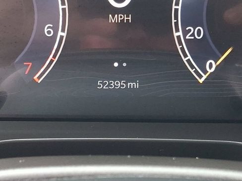 Used 2021 Jeep Grand Cherokee L Limited AWD/4WD image 22