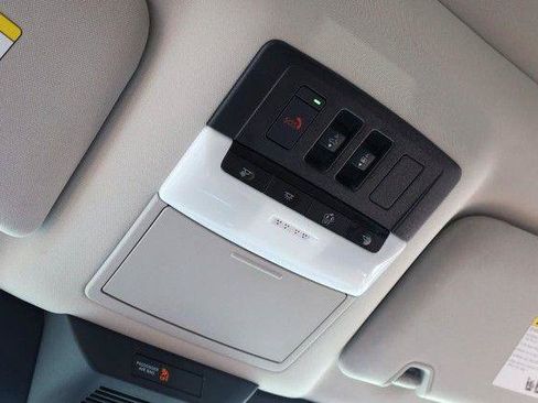 Used 2025 Nissan Pathfinder Platinum w/ Cargo Package FWD image 21