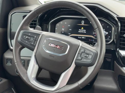 Certified 2022 GMC Sierra 1500 SLT w/ SLT Convenience Package AWD/4WD image 14
