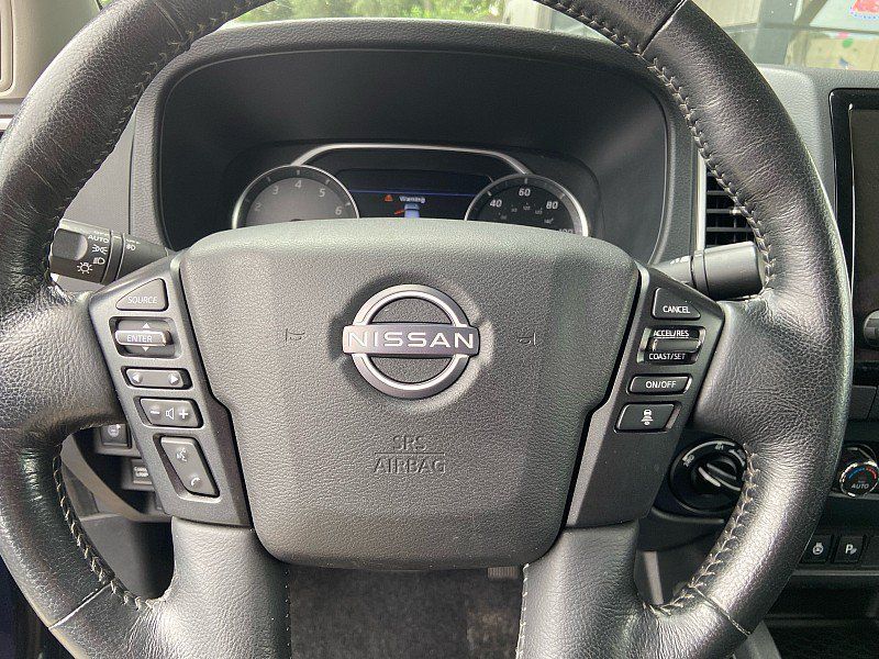 Used 2022 Nissan Frontier SV AWD/4WD image 9
