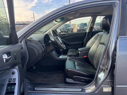 Used 2010 Nissan Altima 2.5 SL w/ SL Pkg image 26
