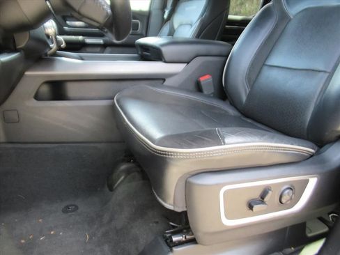 Used 2021 RAM 1500 Laramie image 16