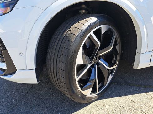 Used 2023 Audi RS Q8 4.0T image 36