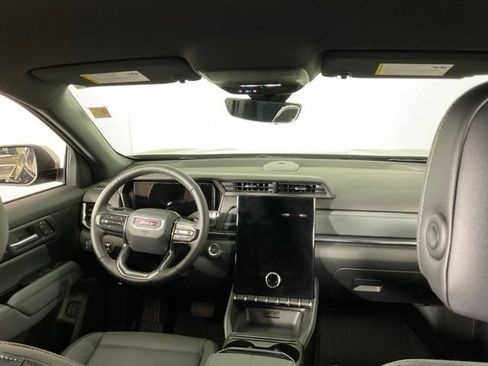 Used 2026 GMC Terrain AT4 w/ Convenience Package III AWD/4WD image 15