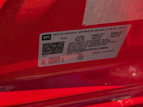 Used 2023 Chevrolet Silverado 1500 Custom image 16