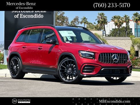 New 2026 Mercedes-Benz GLB 35 AMG 4MATIC image 1