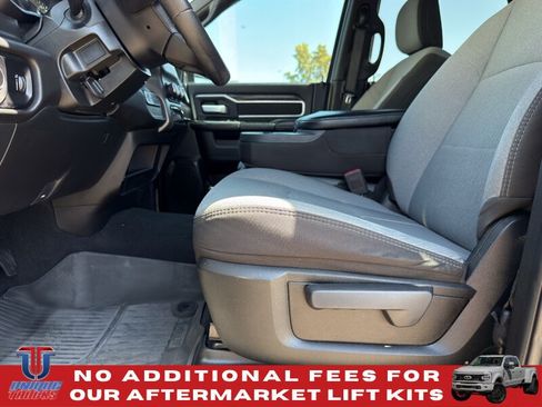 Used 2024 RAM 2500 Big Horn AWD/4WD image 18