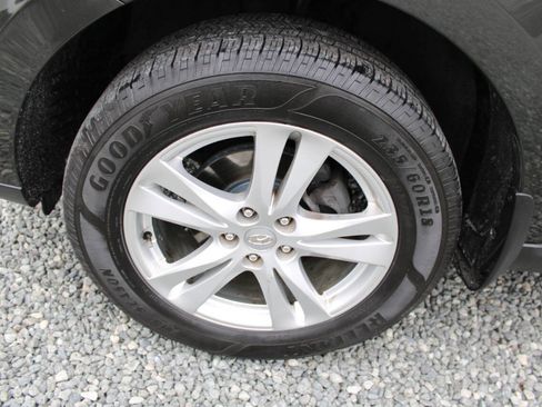 Used 2011 Hyundai Santa Fe Limited image 25