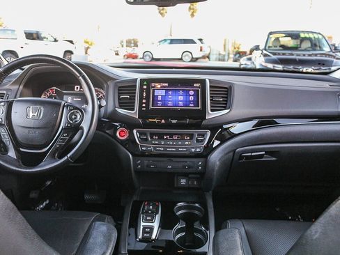 Used 2016 Honda Pilot Elite image 13