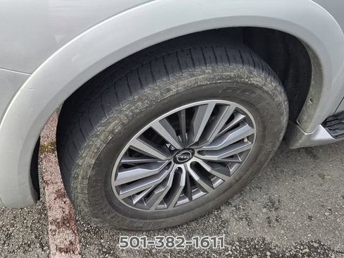 Used 2023 Nissan Armada SL w/ Captain's Chairs Package RWD image 7