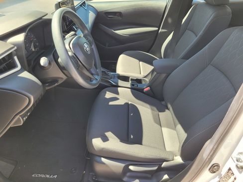 Used 2023 Toyota Corolla LE w/ Carpet Mat Package (TMS) FWD image 14