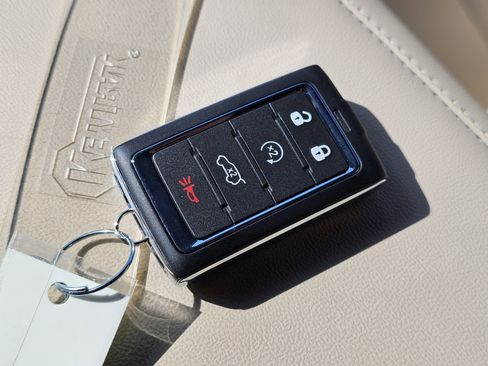 New 2026 Jeep Grand Cherokee Limited image 30