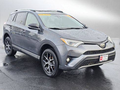 Used 2017 Toyota RAV4 SE w/ Power Extra Value Package AWD/4WD image 35
