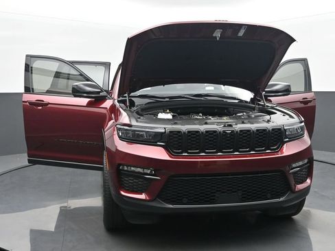 New 2025 Jeep Grand Cherokee Limited w/ Luxury Tech Group II image 54