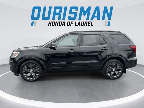 Used 2018 Ford Explorer Sport w/ Equipment Group 401A image 5