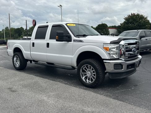 Used 2014 Ford F250 XLT AWD/4WD image 1