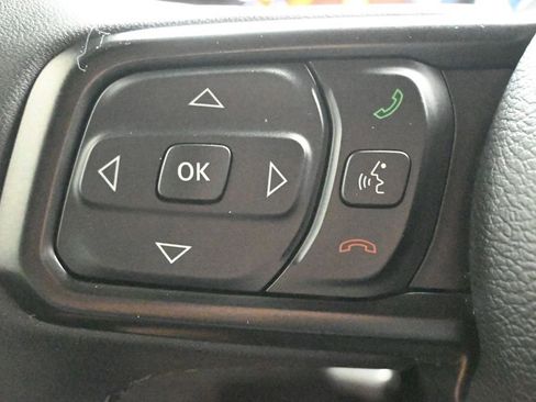 Used 2025 Jeep Wrangler Unlimited Sport AWD/4WD image 23