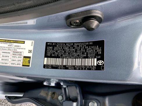 Used 2024 Toyota Corolla LE image 37