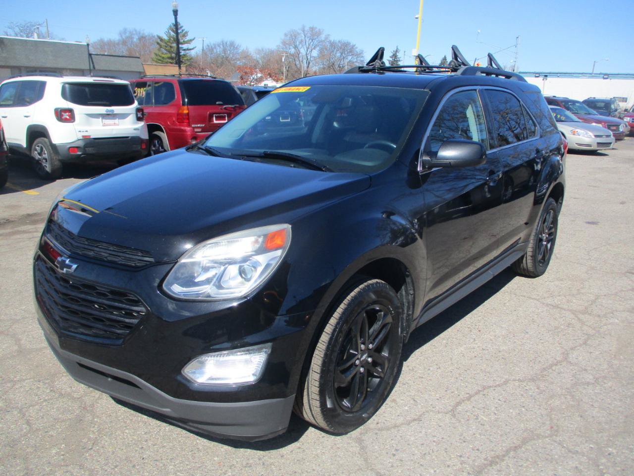Used 2017 Chevrolet Equinox LT FWD image 3