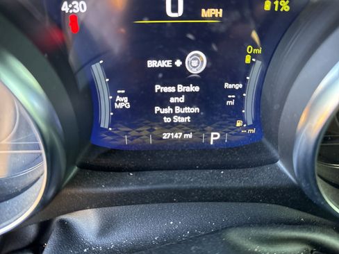 Used 2023 Jeep Wrangler Unlimited Sahara w/ Cold Weather Group image 13