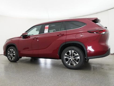 New 2026 Toyota Highlander XLE AWD/4WD image 53