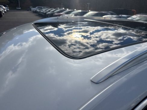 Certified 2025 Cadillac XT5 Premium Luxury image 13