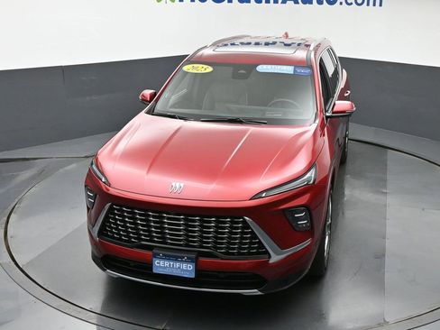 Certified 2025 Buick Enclave Avenir w/ Super Cruise Package image 32