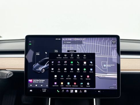 Used 2018 Tesla Model 3 Long Range RWD image 23