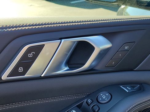 New 2026 BMW X5 sDrive40i w/ M Sport Package image 15