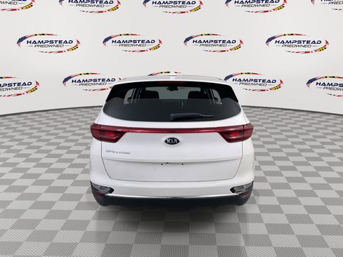 Used 2021 Kia Sportage LX AWD/4WD image 7