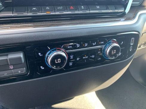 New 2026 GMC Sierra 1500 Elevation image 24