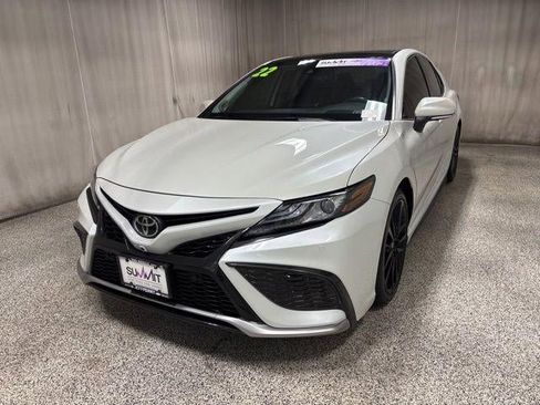 Used 2022 Toyota Camry XSE w/ Navigation Package FWD image 7