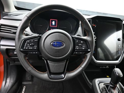 Used 2025 Subaru Crosstrek 2.5i Limited w/ Popular Package #4A AWD/4WD image 14