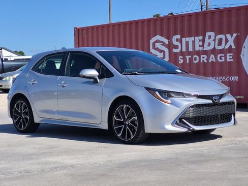 Used 2021 Toyota Corolla XSE FWD image 8