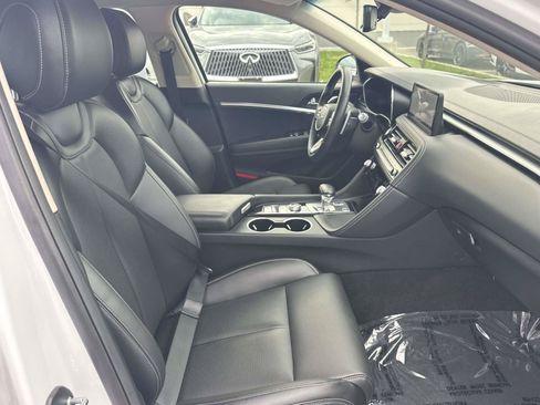 Used 2026 Genesis G70 2.5T AWD/4WD image 36