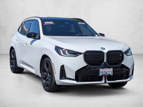 Used 2025 BMW X3 M50 w/ Premium Package AWD/4WD image 3