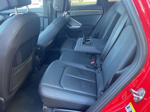 Used 2025 Audi Q3 2.0T Premium image 10