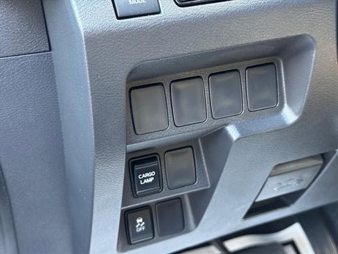 Used 2022 Nissan Frontier Pro-X image 14