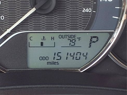 Used 2014 Toyota Corolla L w/ Body Protection Package FWD image 20