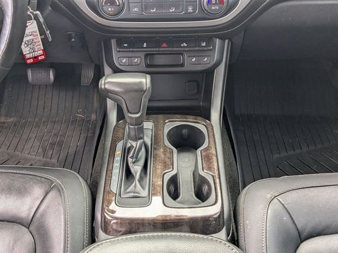 Used 2018 GMC Canyon SLT w/ Driver Alert Package image 17