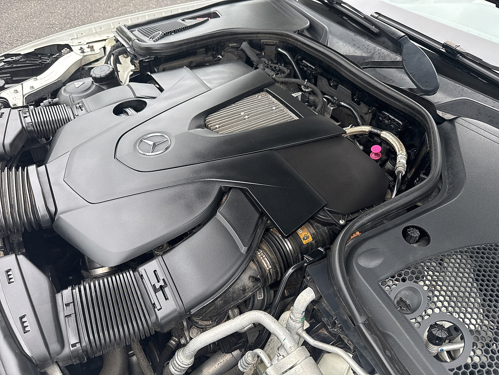 Used 2017 Mercedes-Benz E 400 4MATIC Wagon image 23